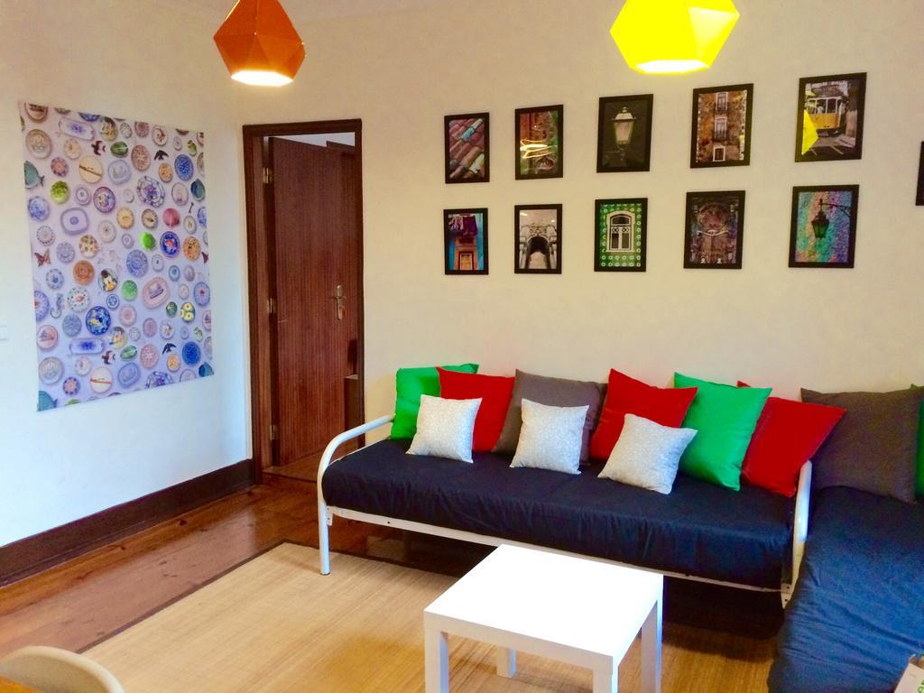 The Swallow Hostel Lisbon Exterior photo